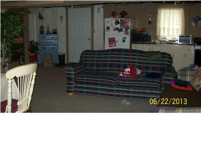6145 Overpass Road Mount Vernon, IN 47620 - Photo 13 of 28 Gallery Image 13