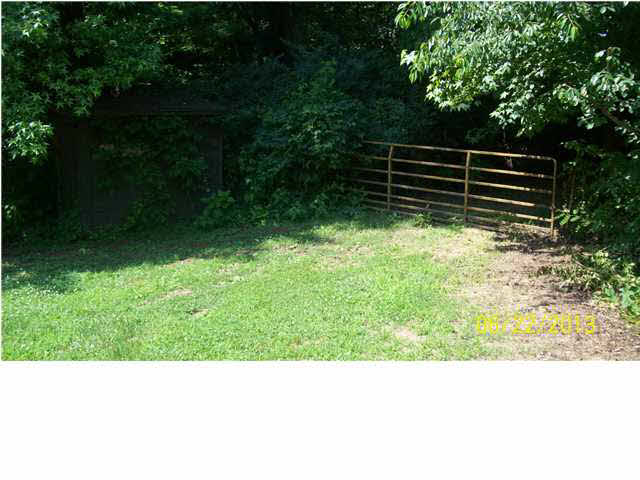 6145 Overpass Road Mount Vernon, IN 47620 - Photo 5 of 28 Gallery Image 5