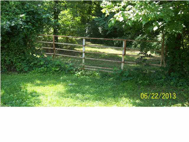 6145 Overpass Road Mount Vernon, IN 47620 - Photo 8 of 28 Gallery Image 8