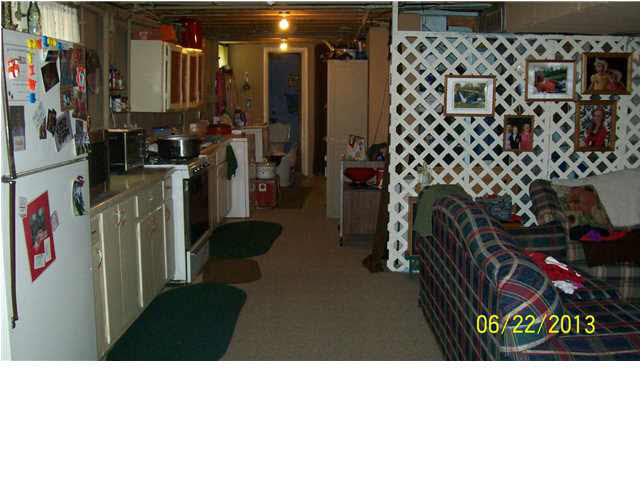 6145 Overpass Road Mount Vernon, IN 47620 - Photo 9 of 28 Gallery Image 9