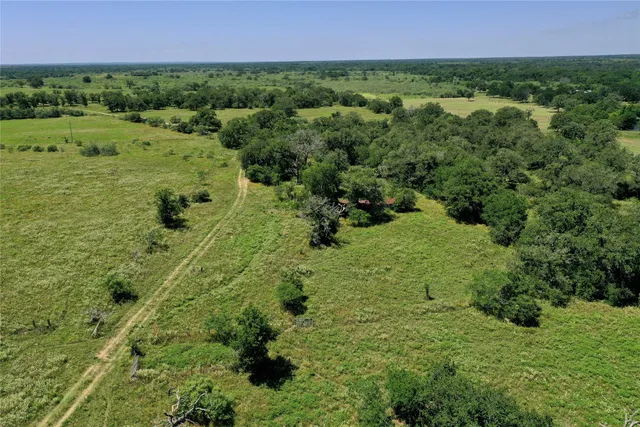 $849,999 | 4410 Farm To Market 1115 Flatonia Tx 78959, Waelder, TX 78959