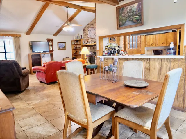 $849,999 | 4410 Farm To Market 1115 Flatonia Tx 78959, Waelder, TX 78959