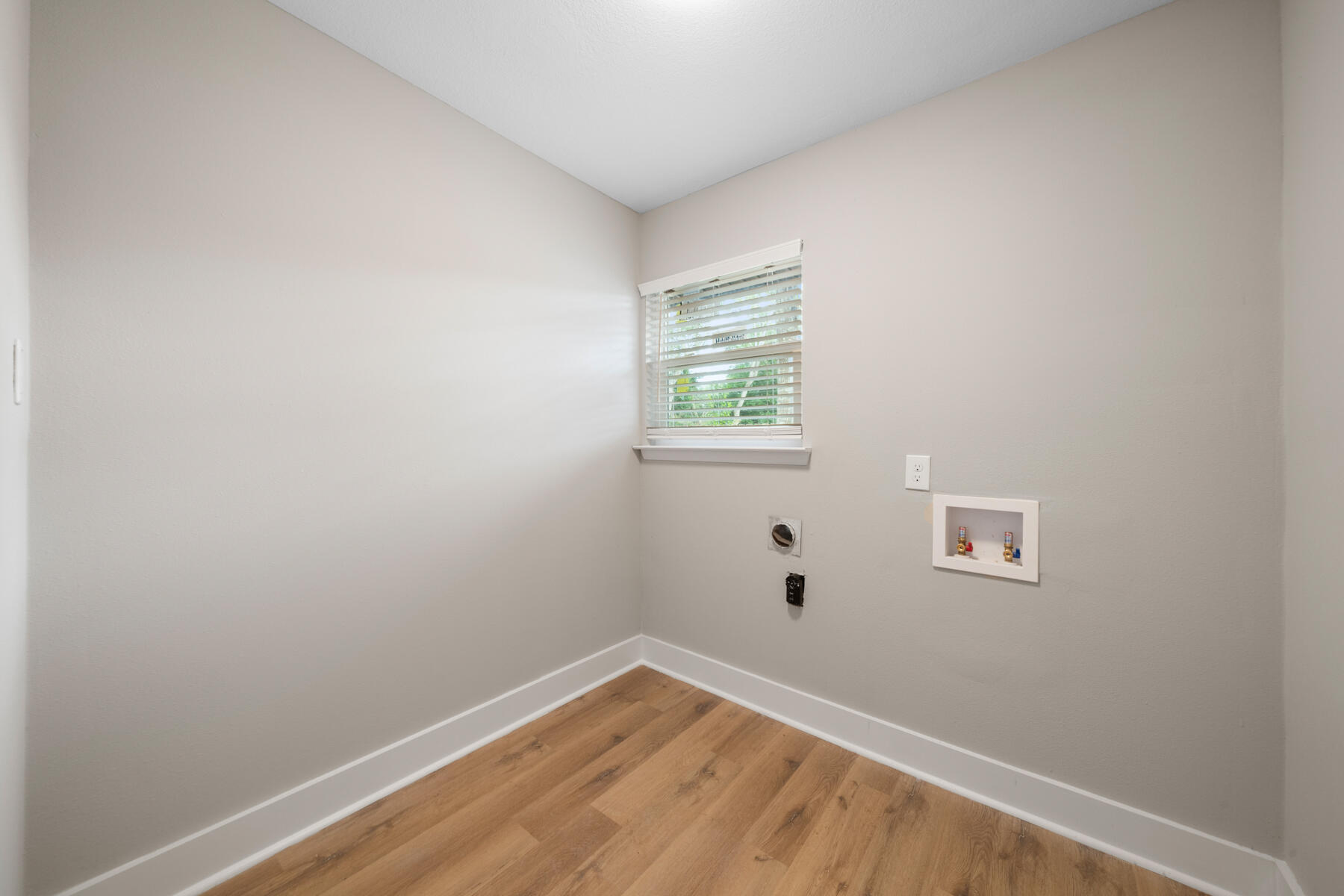 114 Boyce Road Shalimar, FL 32579 - Photo 26 of 29 DSC06087