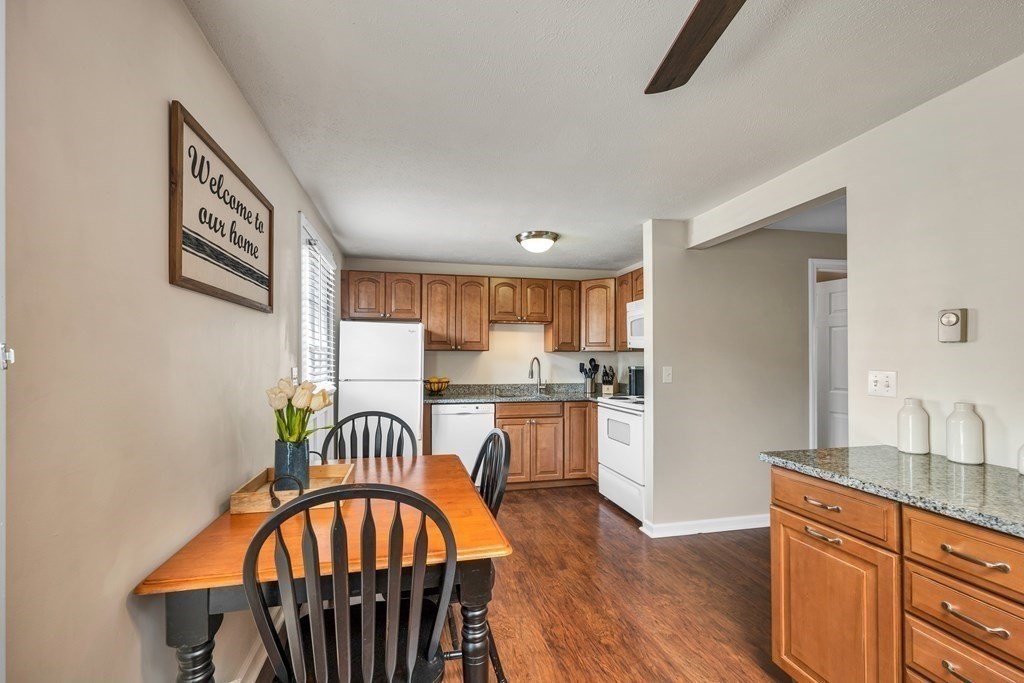 3 River Street, Unit 3 Exeter, NH 03833 - Photo 11 of 37 Gallery Image 11