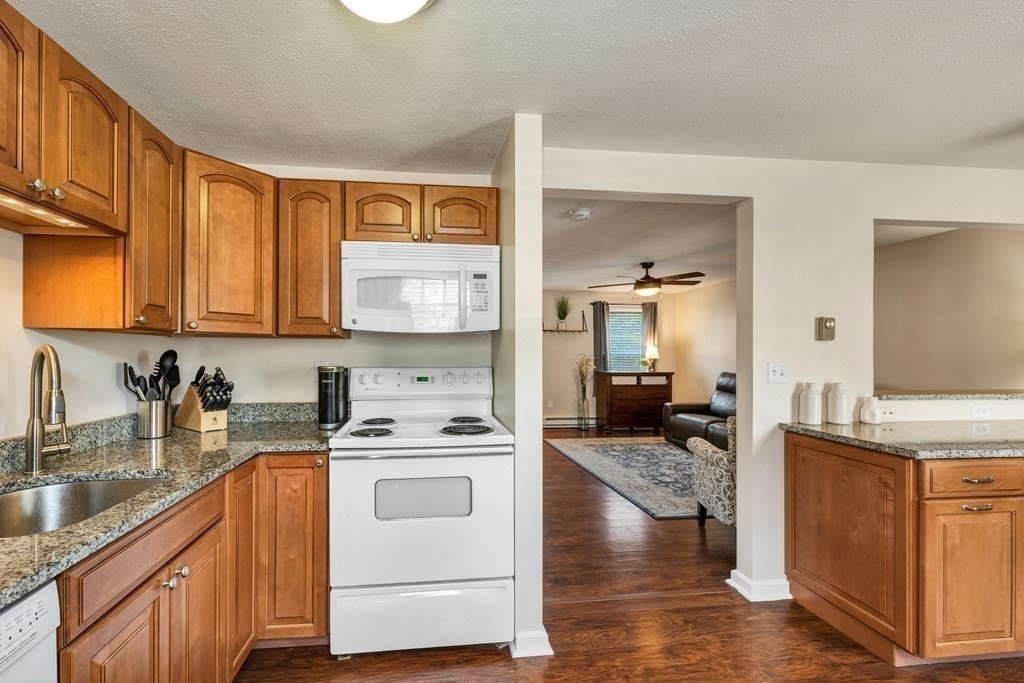 3 River Street, Unit 3 Exeter, NH 03833 - Photo 12 of 37 Gallery Image 12