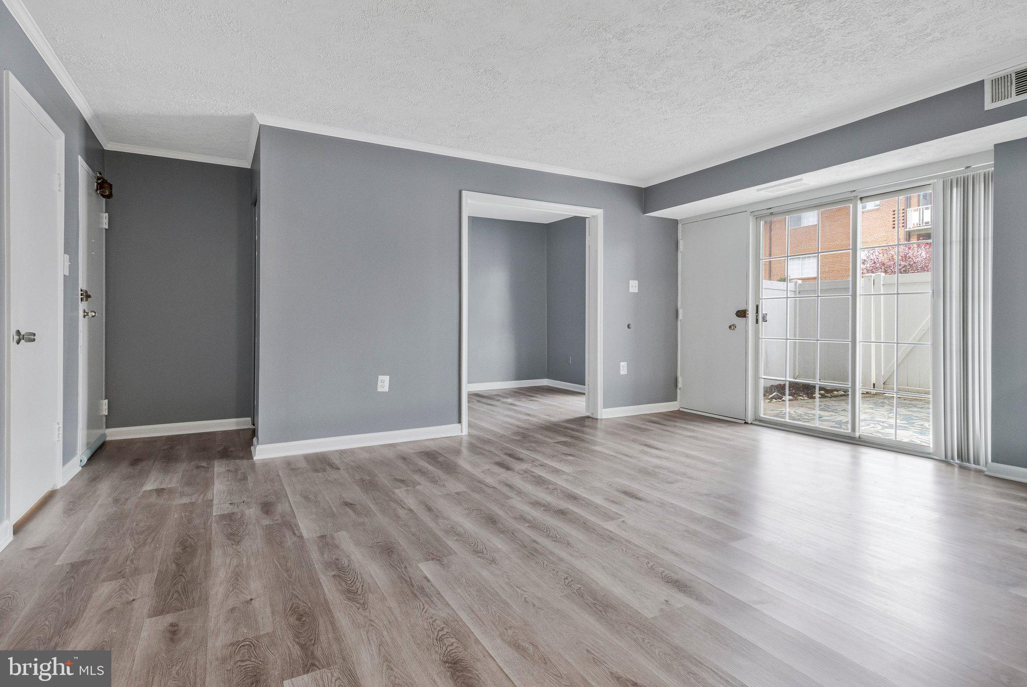 5613 Franconia Road, Unit 103 Alexandria, VA 22310 - Photo 11 of 30