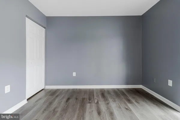 $269,000 | 5613 Franconia Road, Unit 103, Alexandria, VA 22310