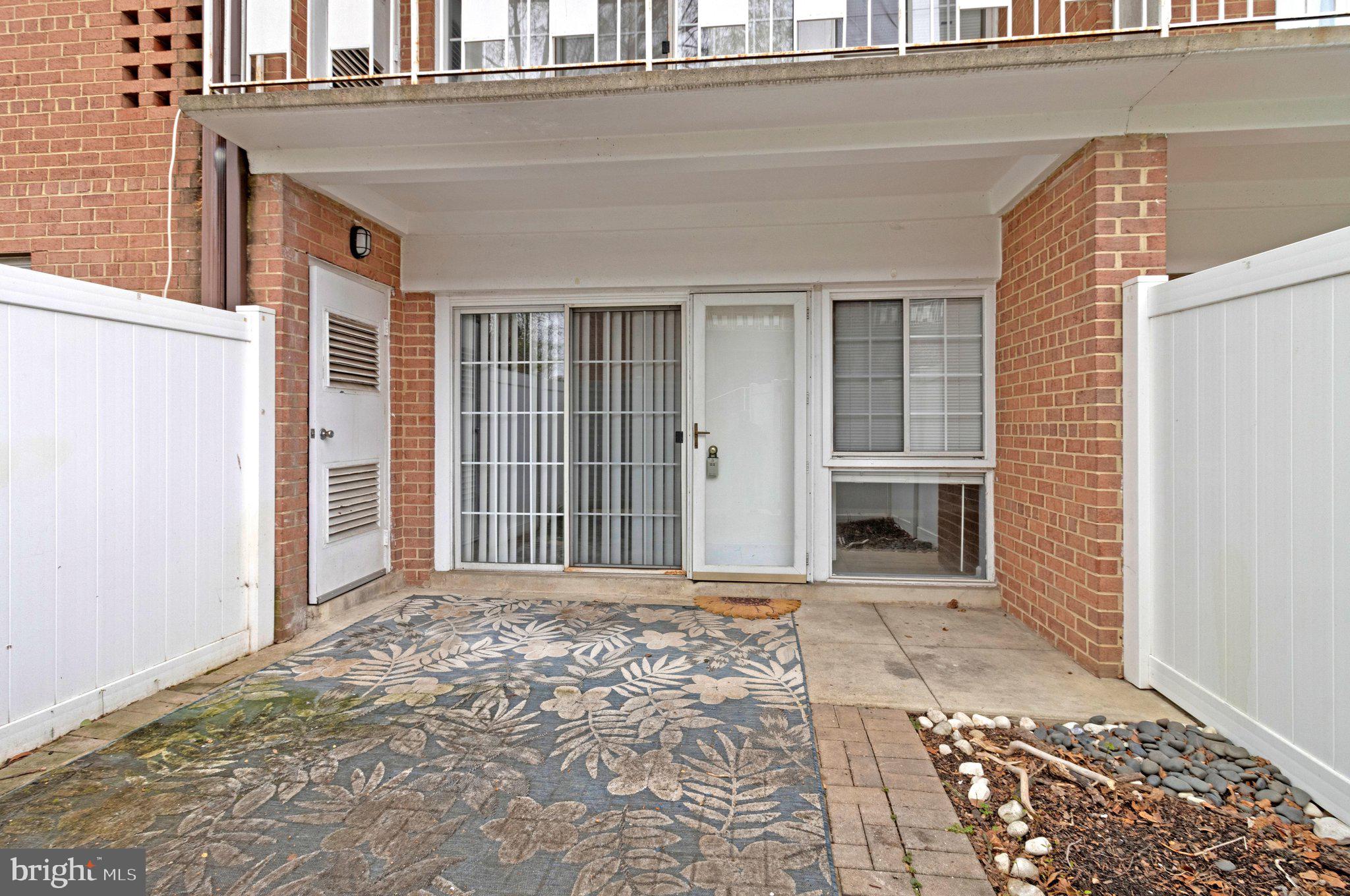 5613 Franconia Road, Unit 103 Alexandria, VA 22310 - Photo 2 of 30