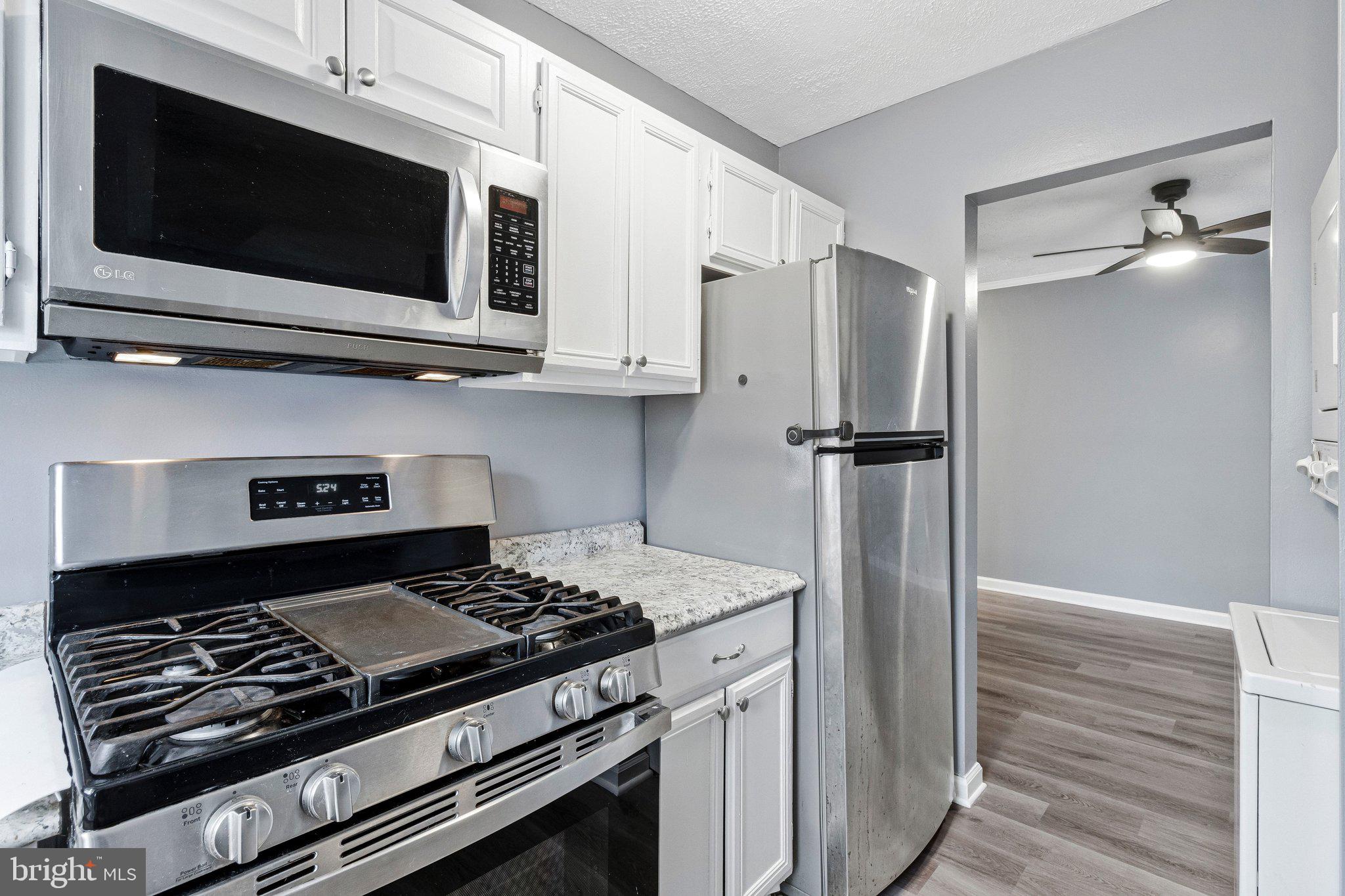 5613 Franconia Road, Unit 103 Alexandria, VA 22310 - Photo 3 of 30