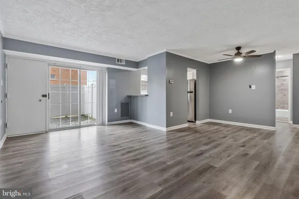 $269,000 | 5613 Franconia Road, Unit 103, Alexandria, VA 22310