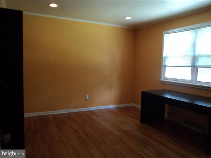 655 Nancy Road Yardley, PA 19067 - Photo 9 of 20 Office / Study