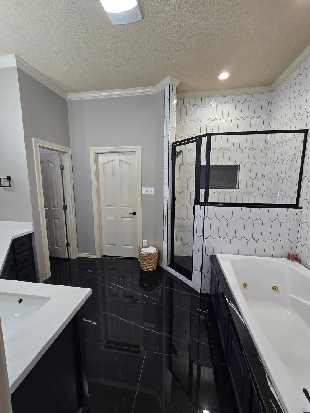 4009 100th Street Lubbock, TX 79423 - Photo 35 of 48 4009 100th bath