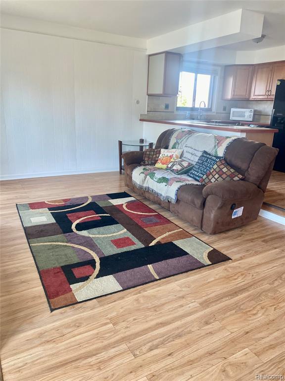 21664 Hall Road Woodhaven, MI 48183 - Photo 14 of 45