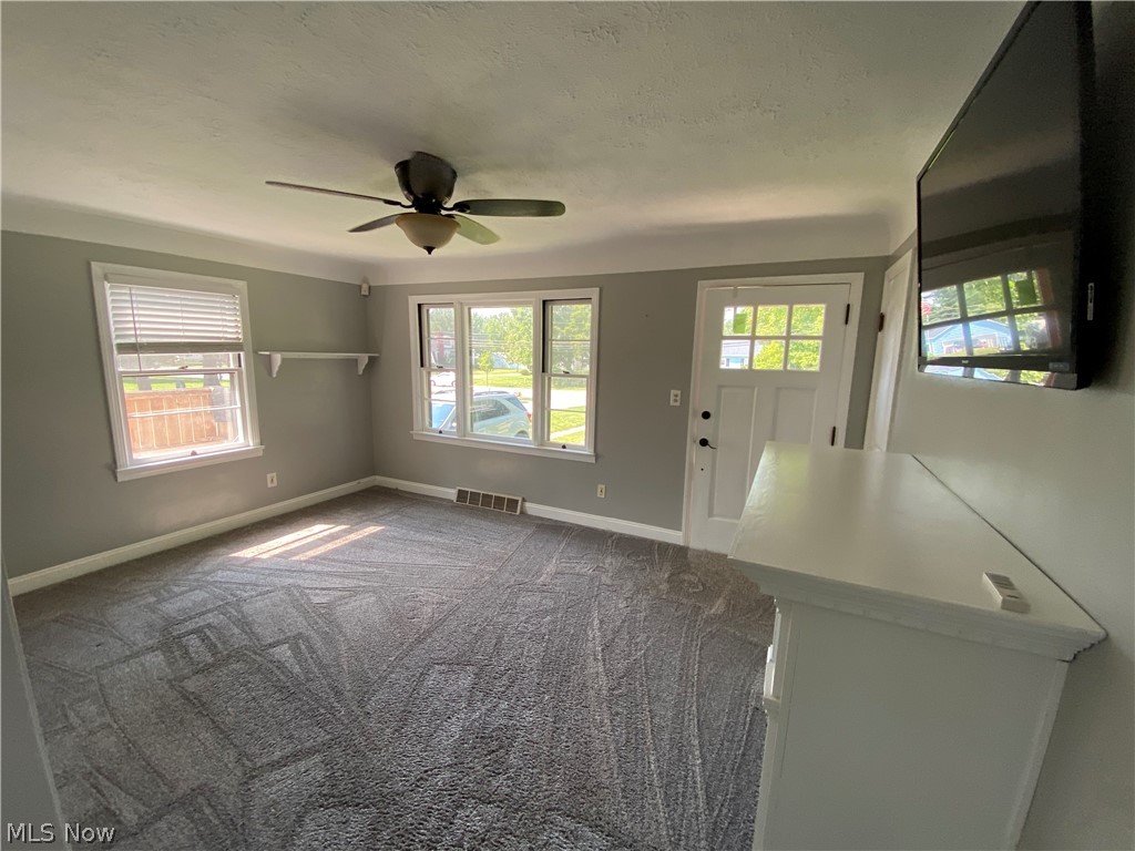 19615 Drake Road Strongsville, OH 44149 - Photo 9 of 13 Gallery Image 9