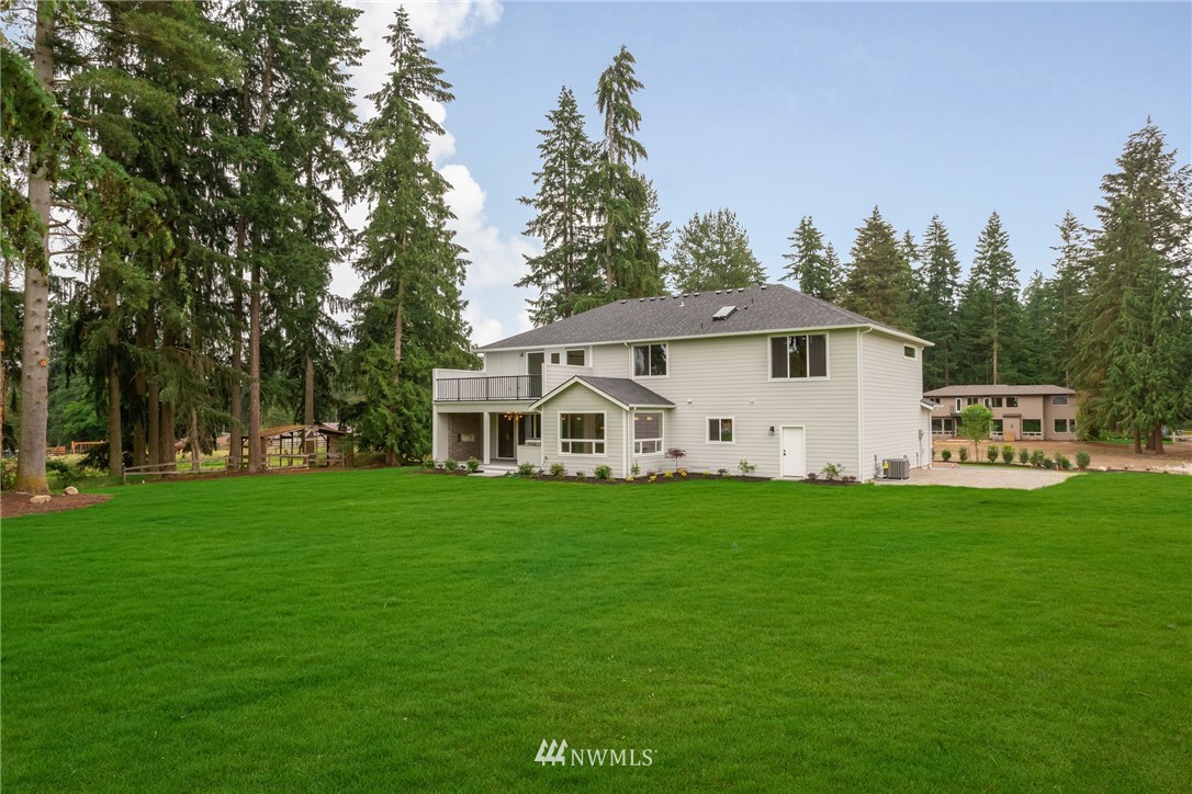 4721 169th Street Southeast Bothell, WA 98012 - Photo 3 of 24
