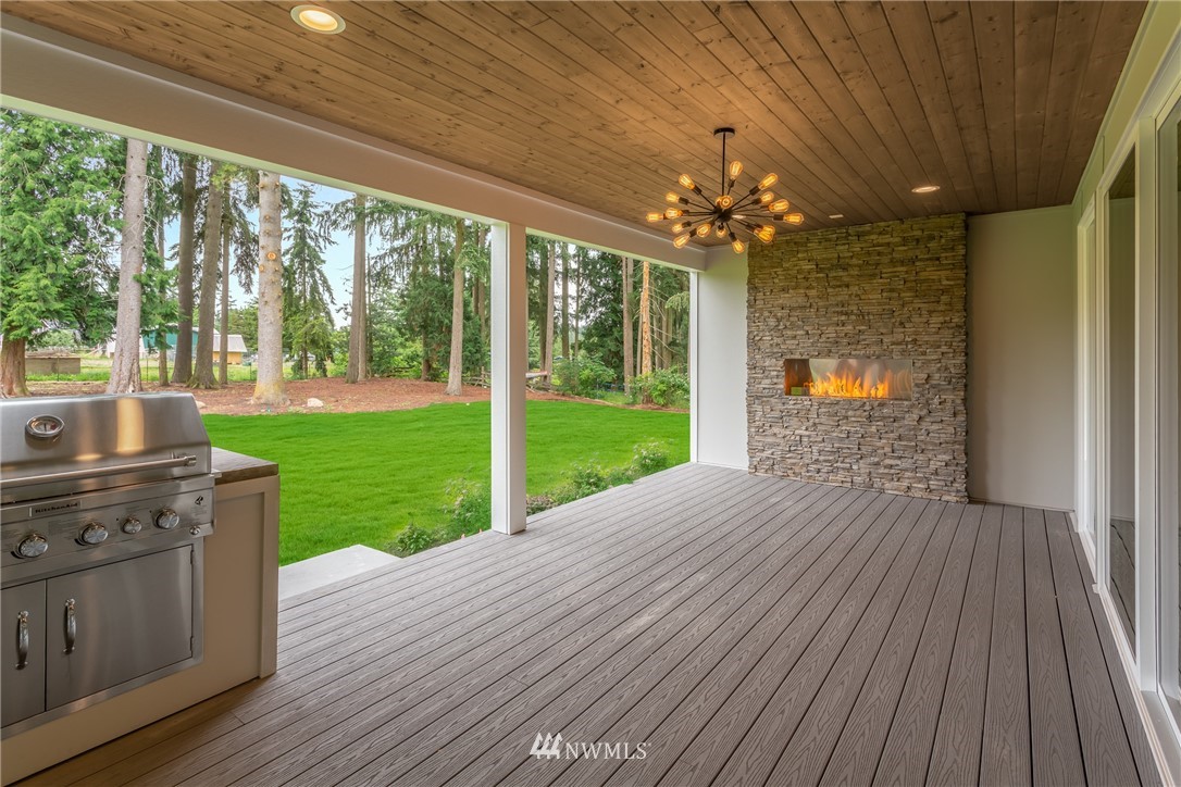 4721 169th Street Southeast Bothell, WA 98012 - Photo 4 of 24