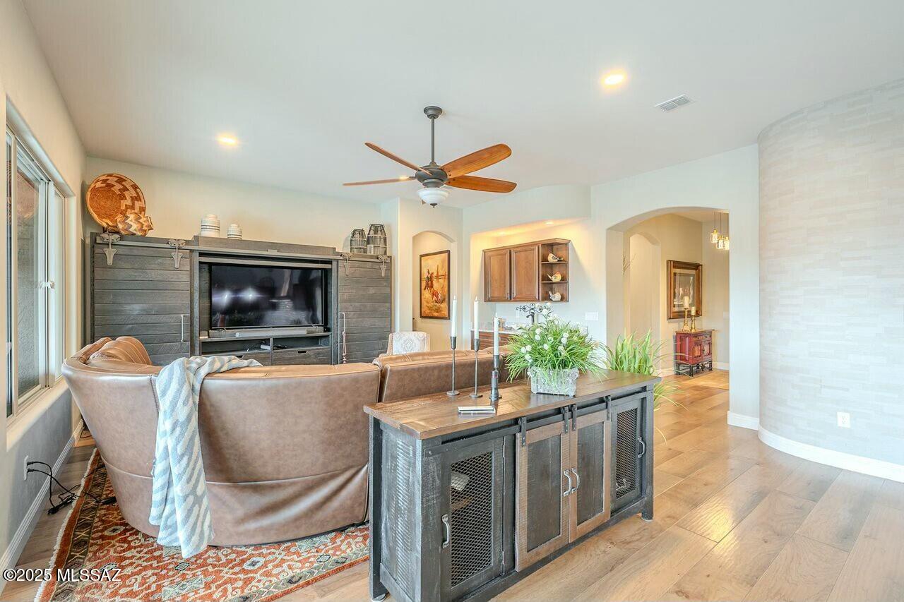 13918 North Rim Trail Marana, AZ 85658 - Photo 9 of 48