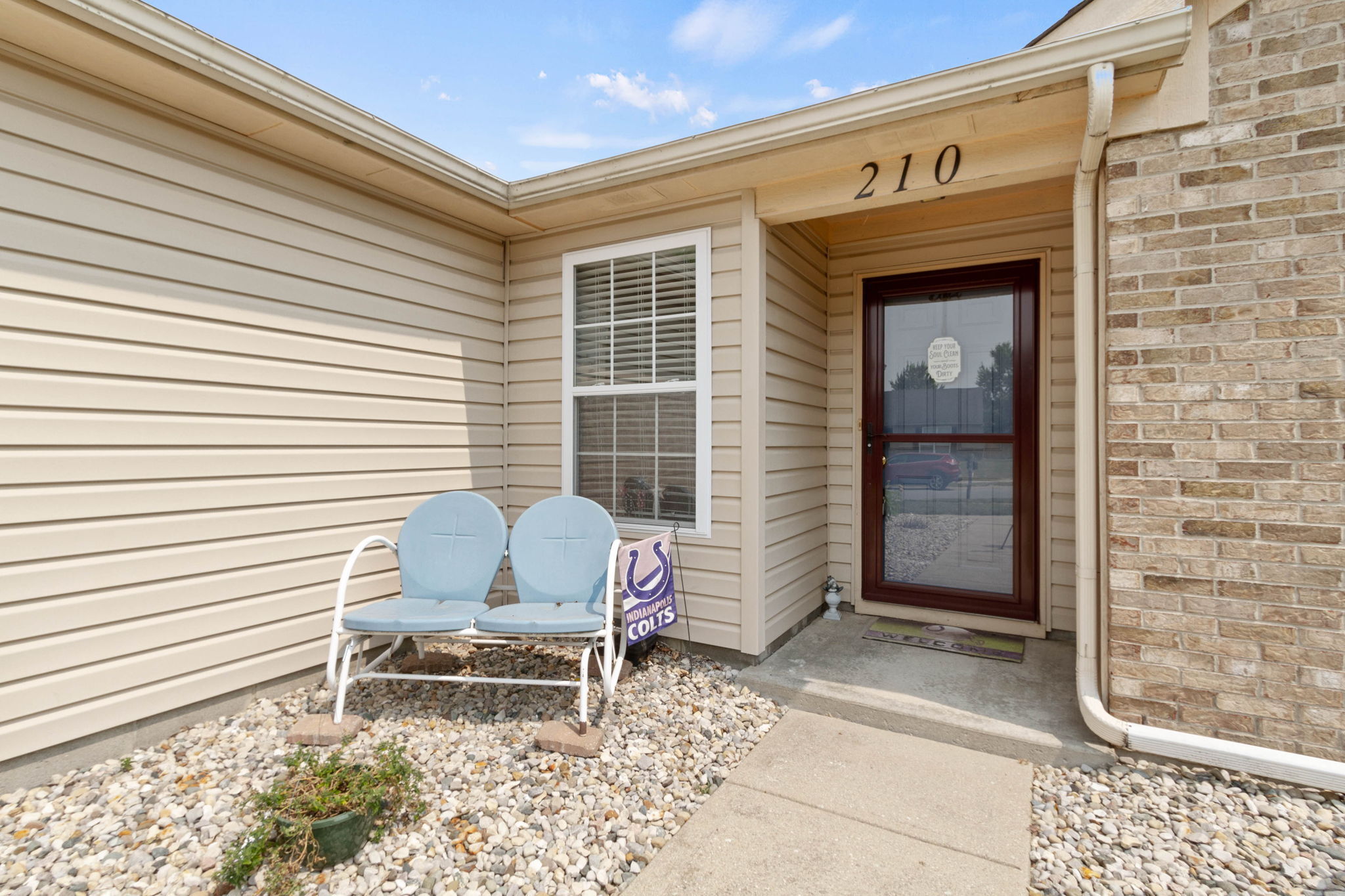 210 Lockerbie Lane Pittsboro, IN 46167 - Photo 4 of 29