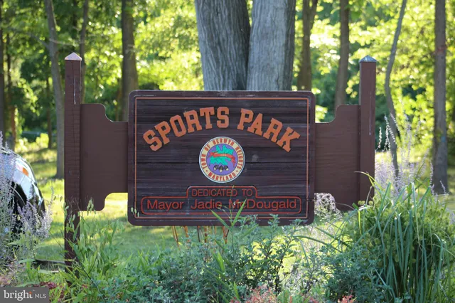 $3,100 | 5702 Goucher Drive, College Park, MD 20740