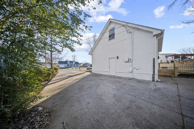 $1,850 | 371 Manorstone Lane, Clarksville, TN 37042