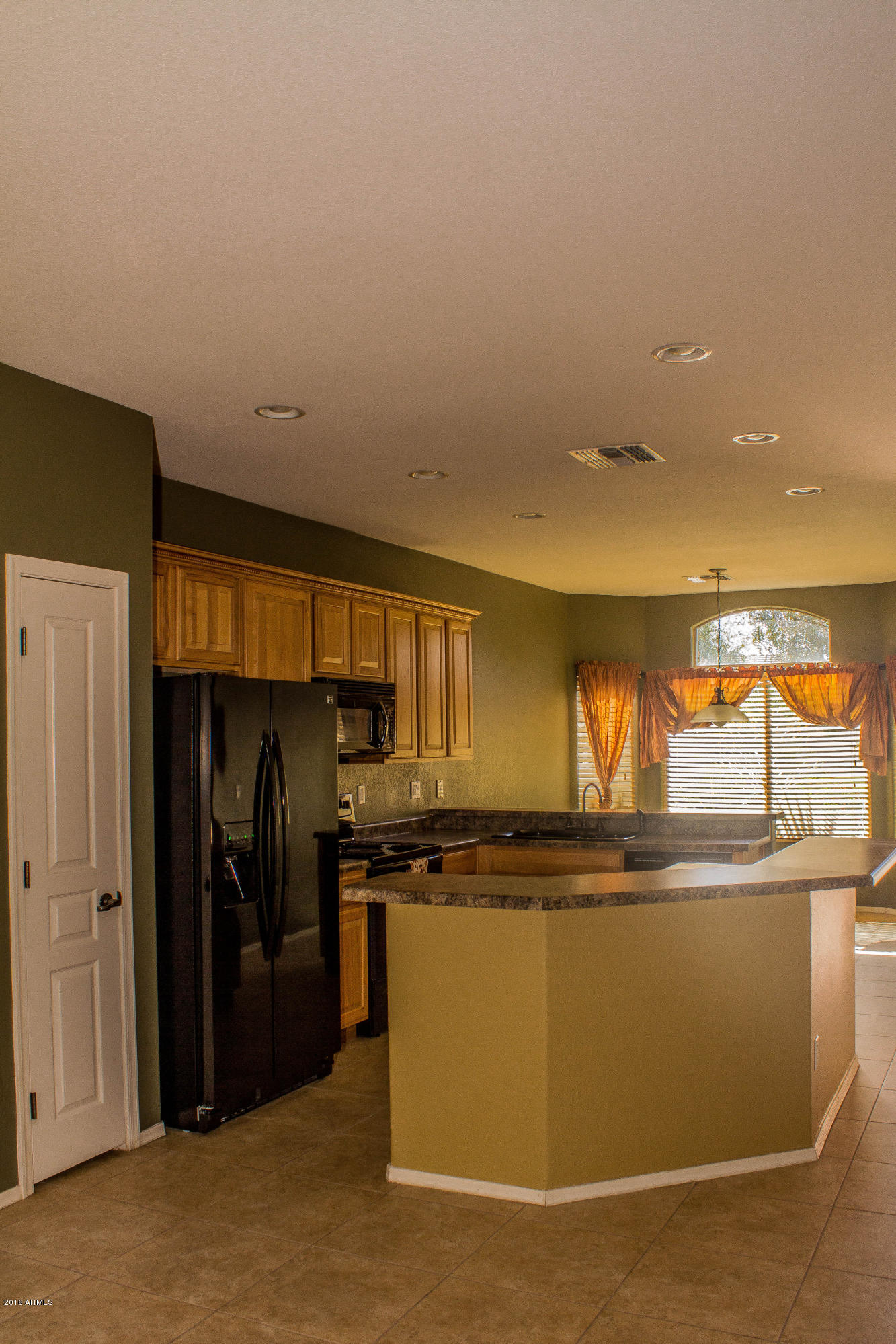 44358 Rhinestone Road Maricopa, AZ 85139 - Photo 10 of 16 44358 W Rhinestone-31