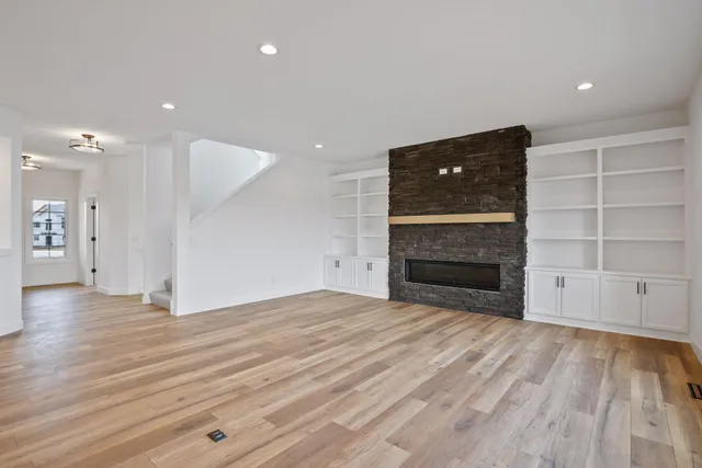 $999,900 | 13937 Ember Court, Apple Valley, MN 55124