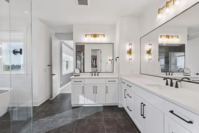 $1,640,000 | 1389 Palmer Drive North, Lake Elmo, MN 55042