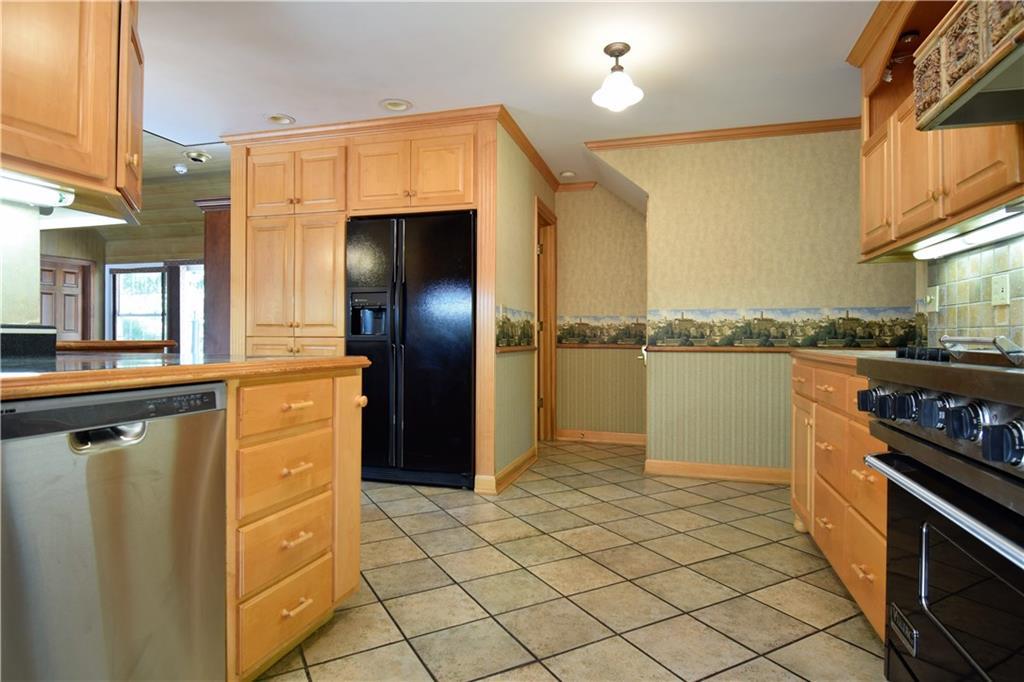 2921 North Limestone Street Springfield, OH 45503 - Photo 10 of 45