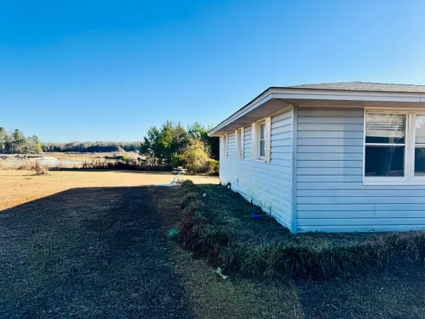 $72,000 | 203 Riverview Drive, Elba, AL 36323