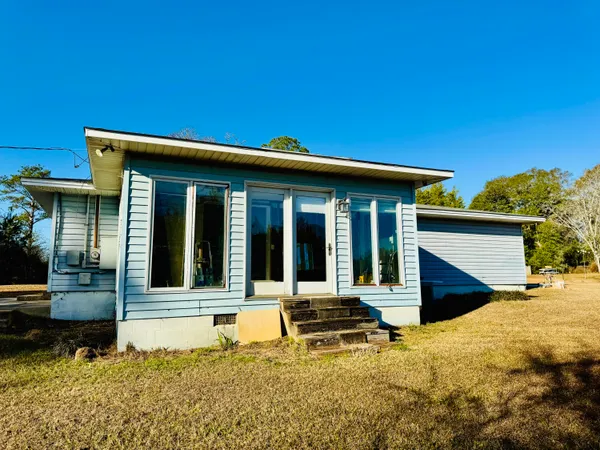 $72,000 | 203 Riverview Drive, Elba, AL 36323