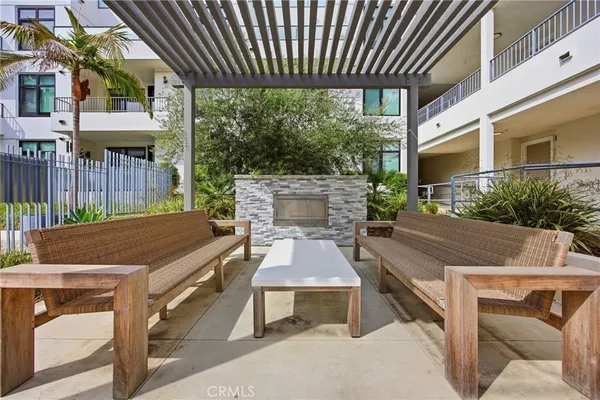 $4,500 | 399 East Del Mar Boulevard, Unit 103, Pasadena, CA 91101