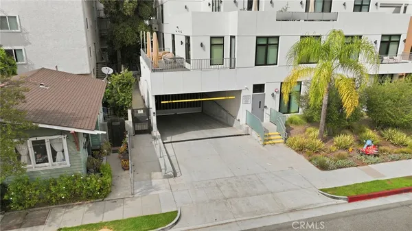 $4,500 | 399 East Del Mar Boulevard, Unit 103, Pasadena, CA 91101