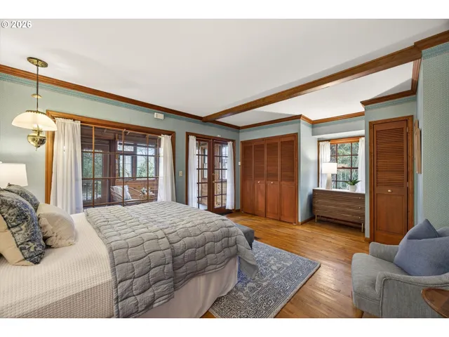 $849,900 | 2164 Summit Drive, Lake Oswego, OR 97034