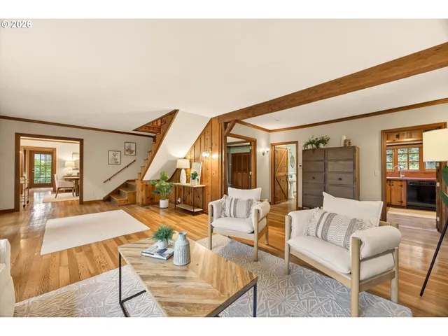 $849,900 | 2164 Summit Drive, Lake Oswego, OR 97034