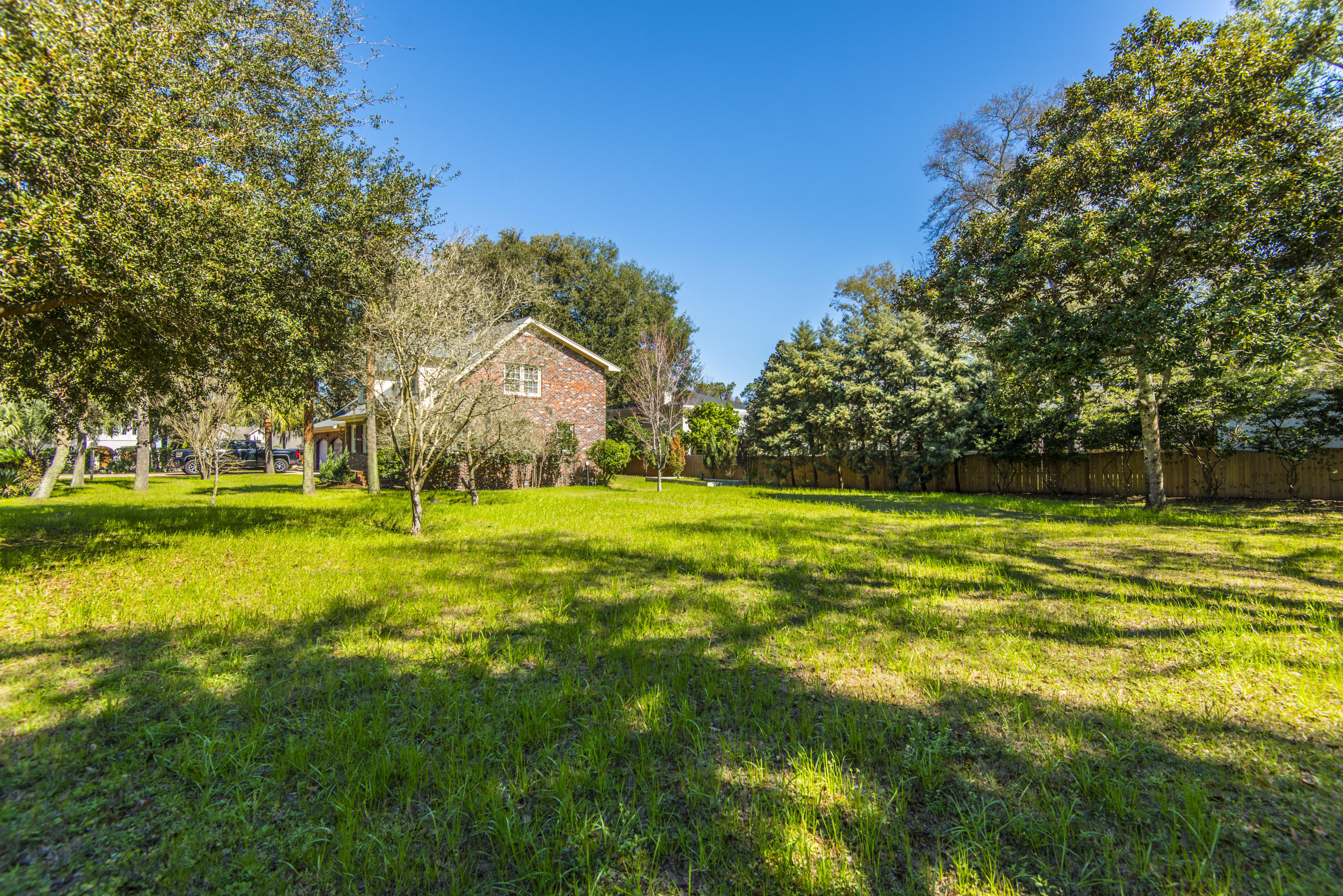 668 Wildwood Road Charleston, SC 29412 - Photo 4 of 21 _DSC8633