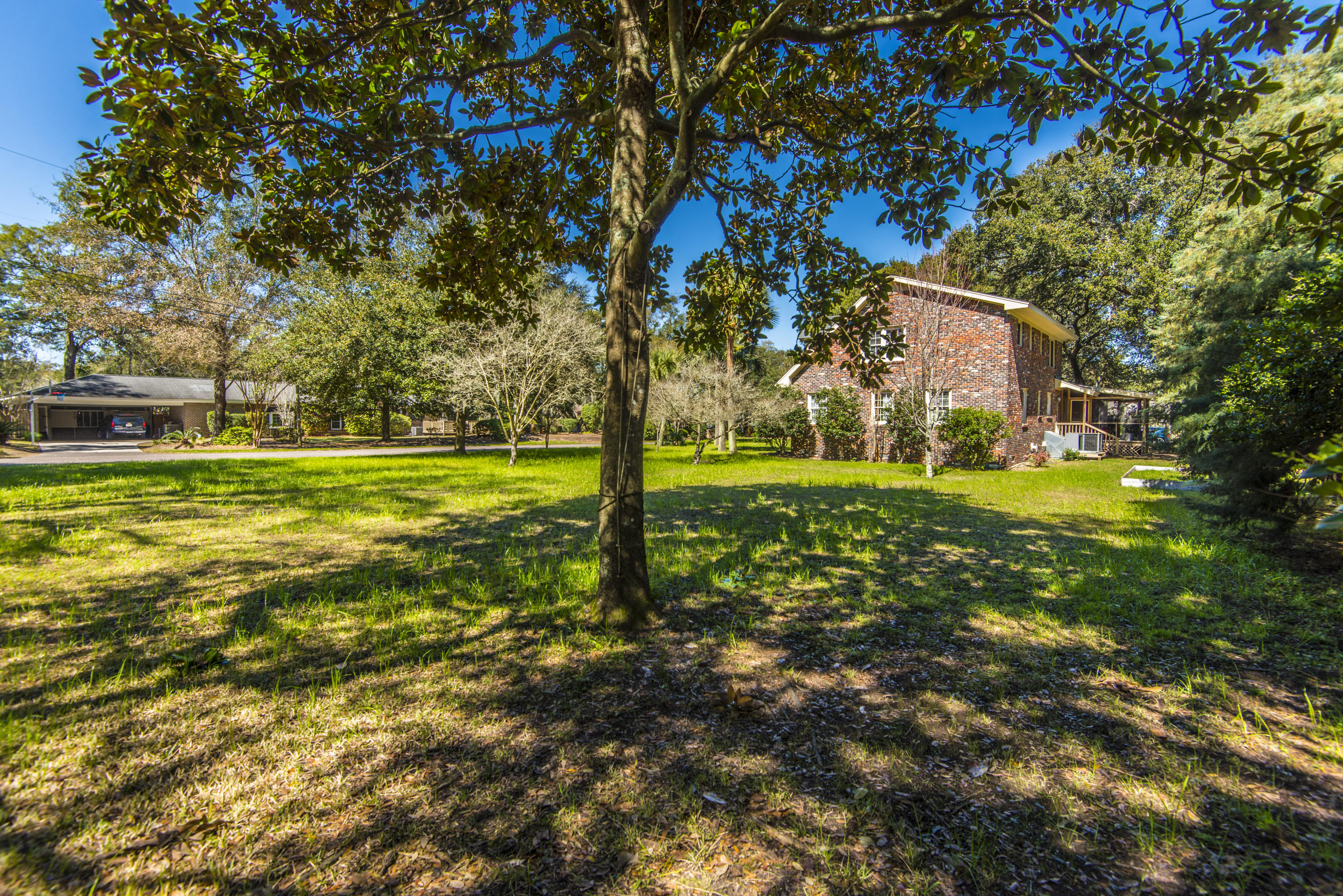 668 Wildwood Road Charleston, SC 29412 - Photo 5 of 21 _DSC8634