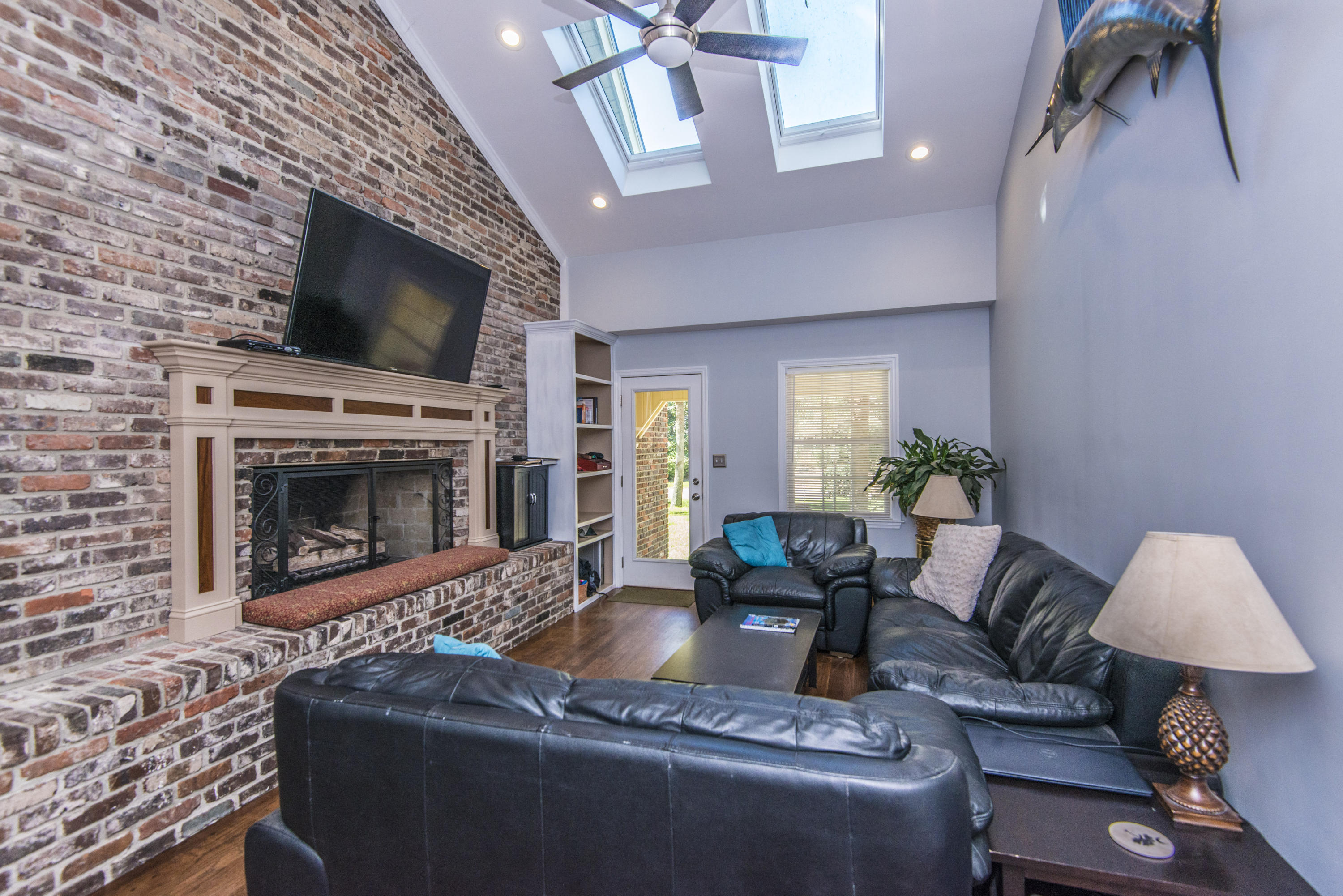 668 Wildwood Road Charleston, SC 29412 - Photo 8 of 21 _DSC8642