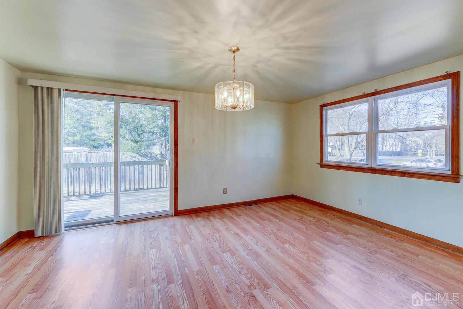 43 Hilliard Road Old Bridge, NJ 08857 - Photo 8 of 22 Gallery Image 8