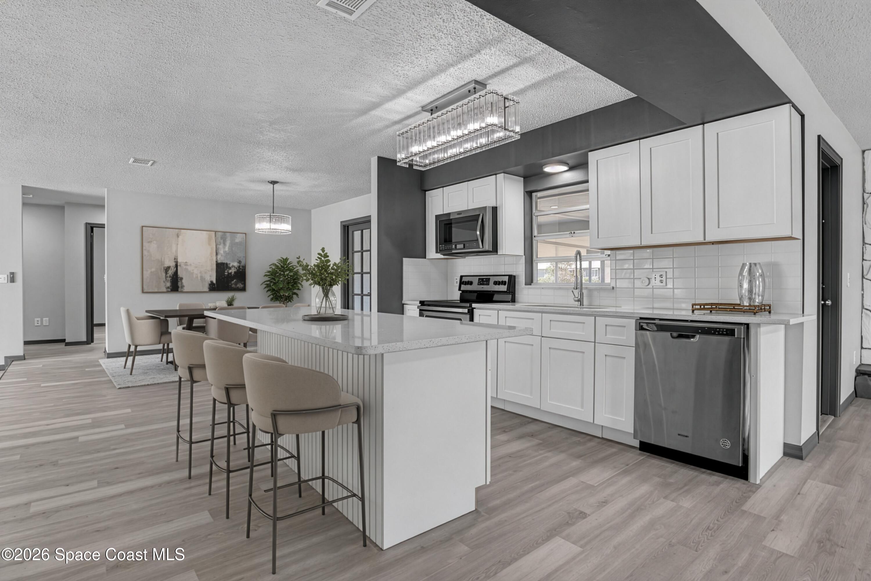 999 Castile Road Southeast Palm Bay, FL 32909 - Photo 15 of 45 Modern Kitchen