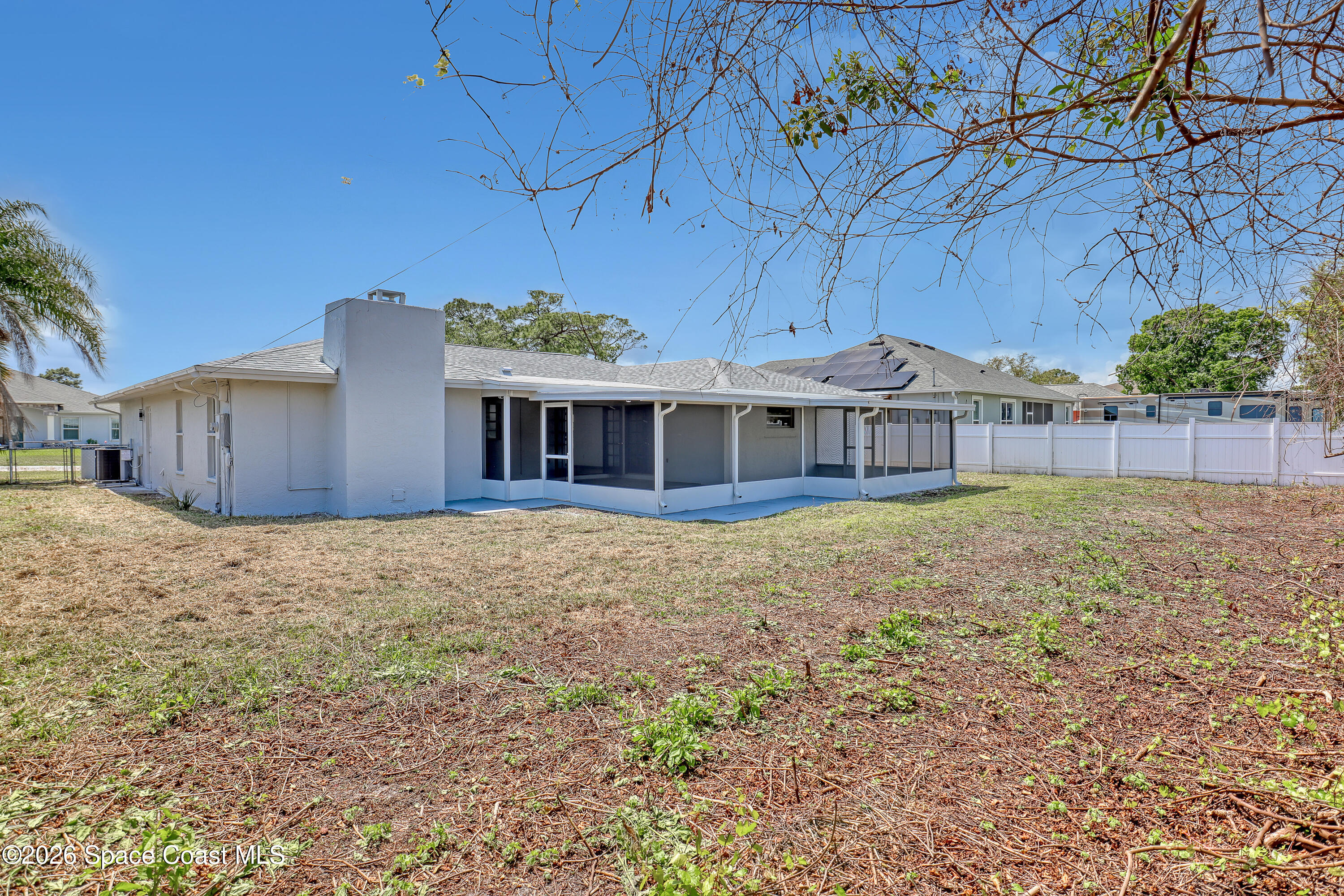999 Castile Road Southeast Palm Bay, FL 32909 - Photo 32 of 45 Spacious backyard
