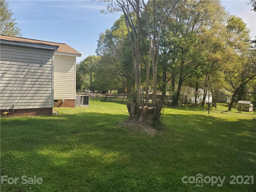 742 Mutual Road, Unit 17 Gastonia, NC 28052 - Photo 4 of 7 Gallery Image 4