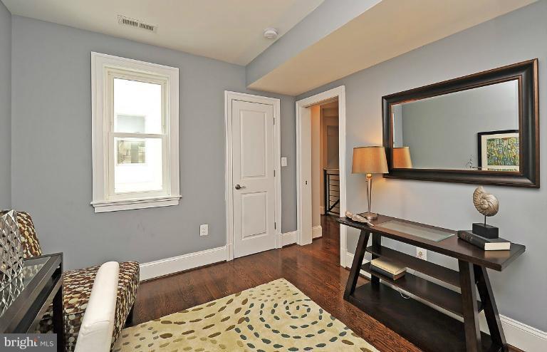 2431 Ontario Road Northwest, Unit 3 Washington, DC 20009 - Photo 10 of 14 Second Bedroom