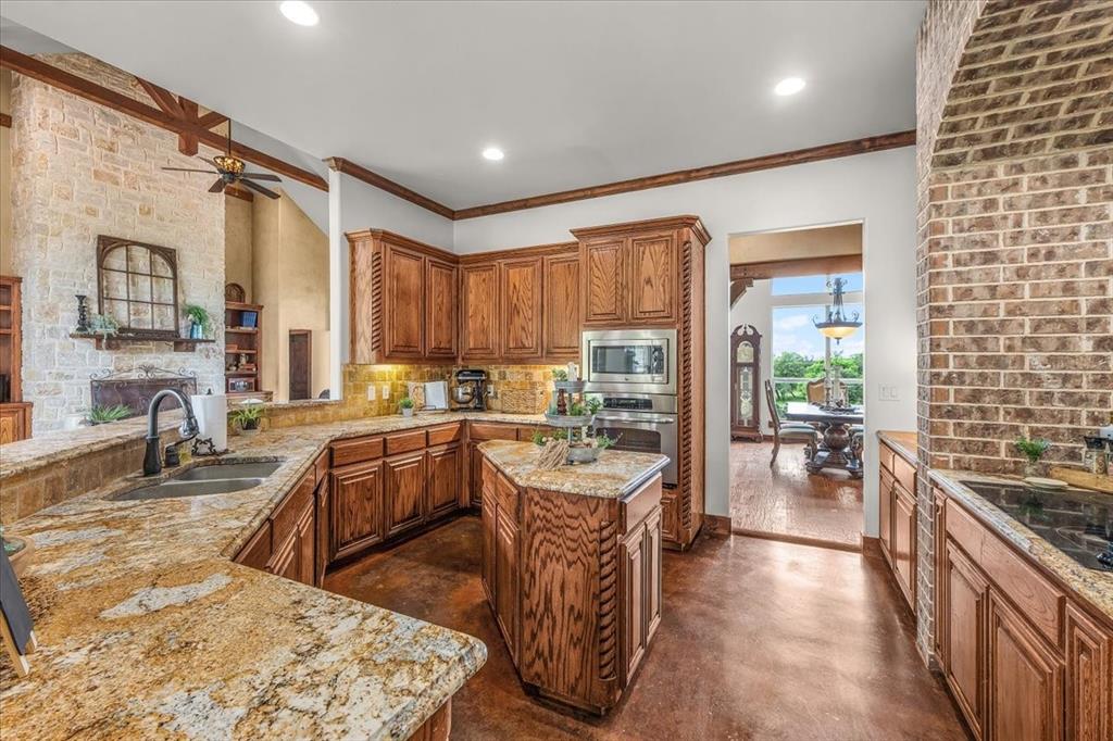 1145 Veal Station Road Springtown, TX 76082 - Photo 16 of 40