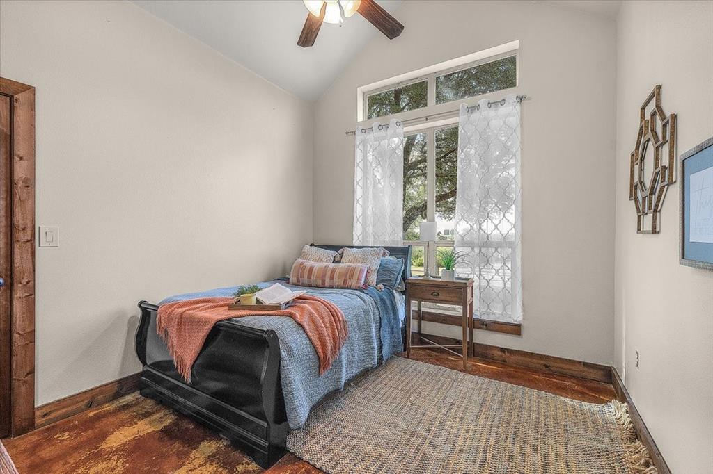 1145 Veal Station Road Springtown, TX 76082 - Photo 24 of 40