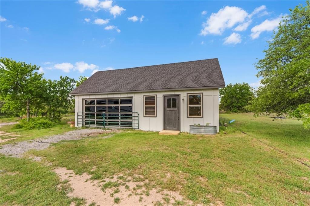 1145 Veal Station Road Springtown, TX 76082 - Photo 32 of 40