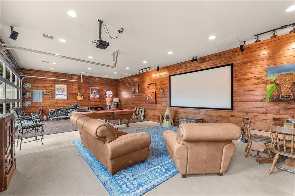 1145 Veal Station Road Springtown, TX 76082 - Photo 33 of 40