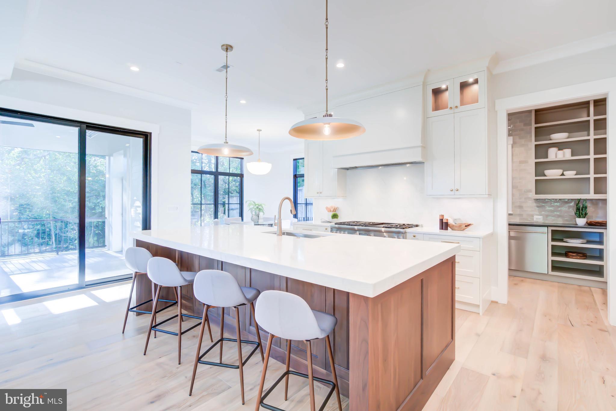 1806 Dumbarton Street McLean, VA 22101 - Photo 15 of 79