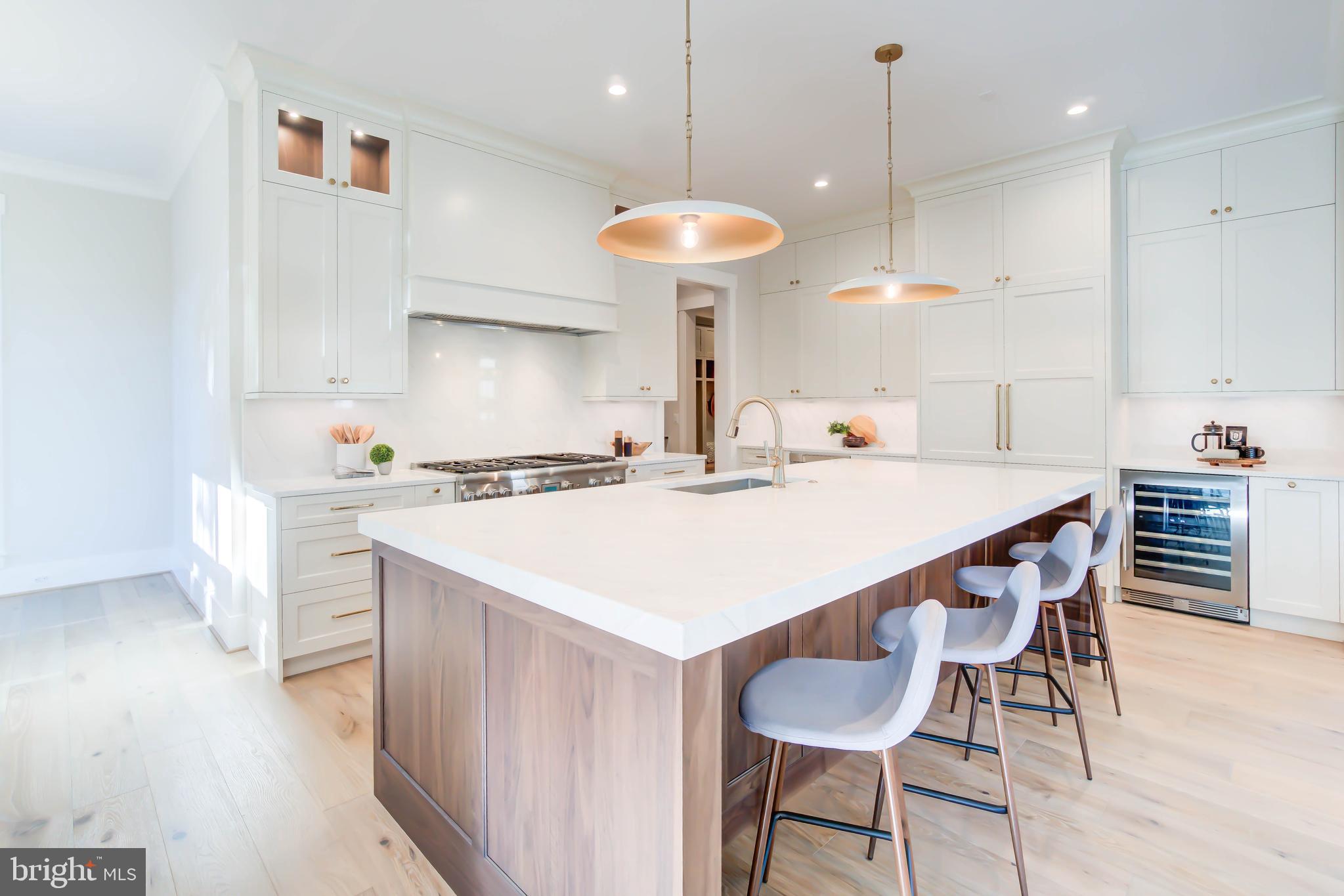 1806 Dumbarton Street McLean, VA 22101 - Photo 16 of 79