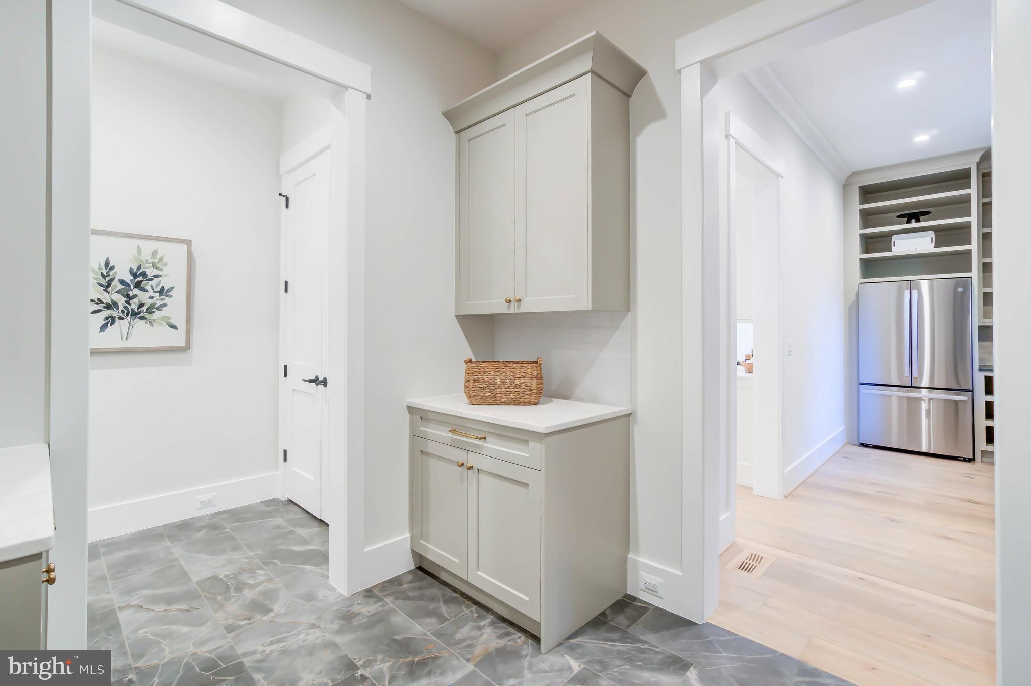 1806 Dumbarton Street McLean, VA 22101 - Photo 29 of 79