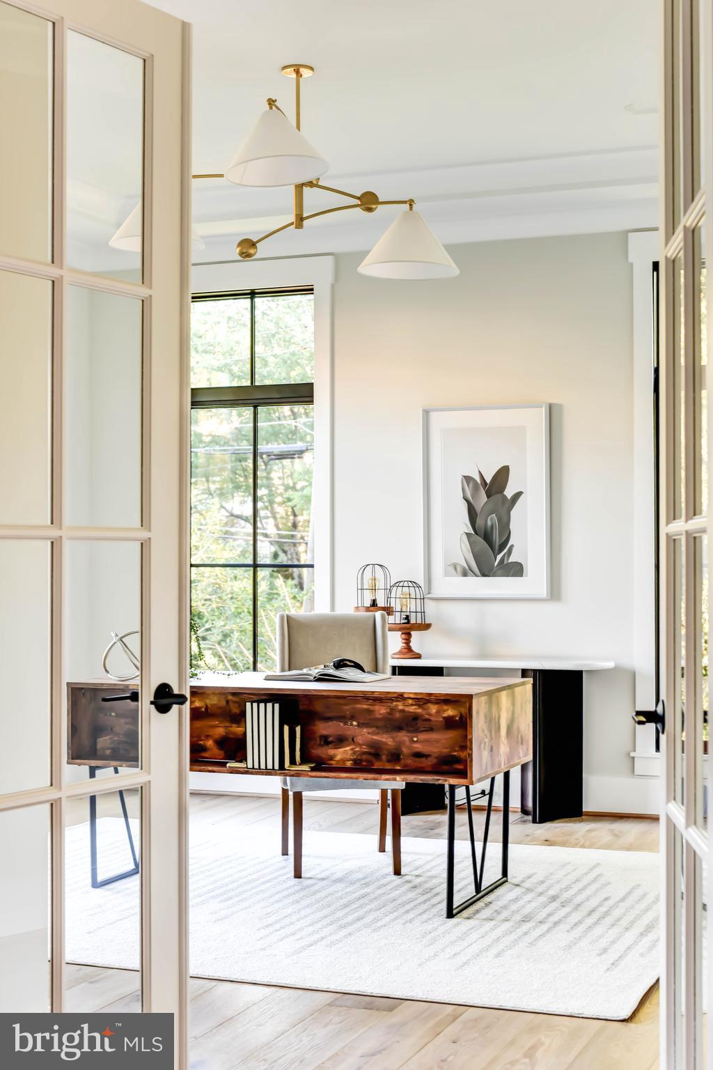 1806 Dumbarton Street McLean, VA 22101 - Photo 6 of 79